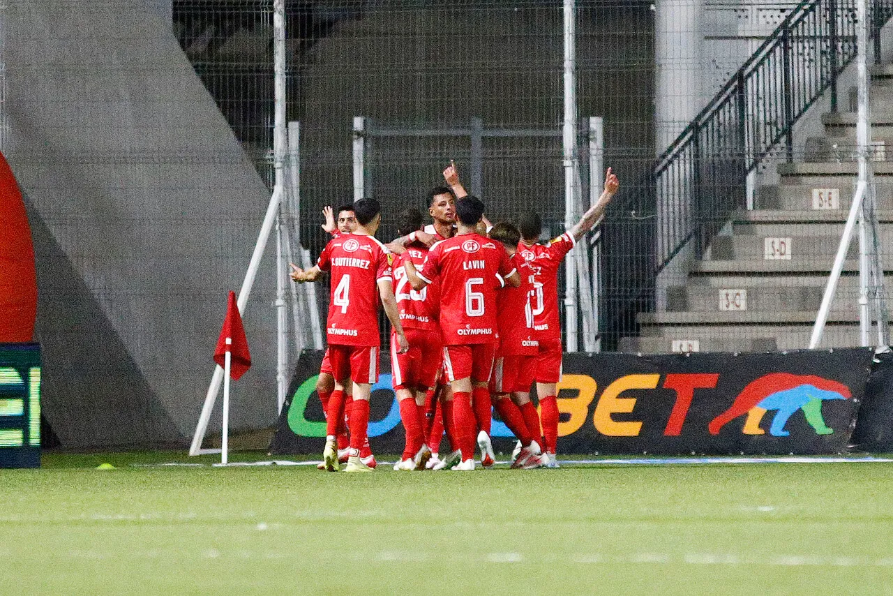 ¡Volvieron los festejos en Unión La Calera! (Photosport).