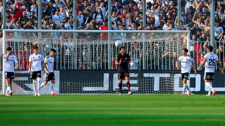 Colo Colo tiene problemas con el pago del sueldo de uno de los jugadores titulares. (Foto: Photosport)