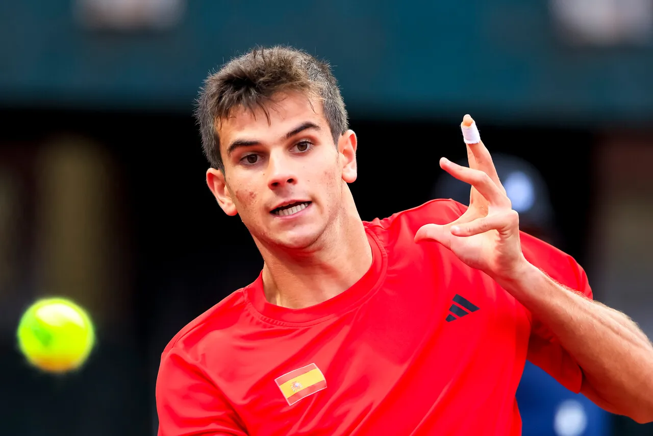 Avasallador triunfo de Jódar ante Garin en Copa Davis.