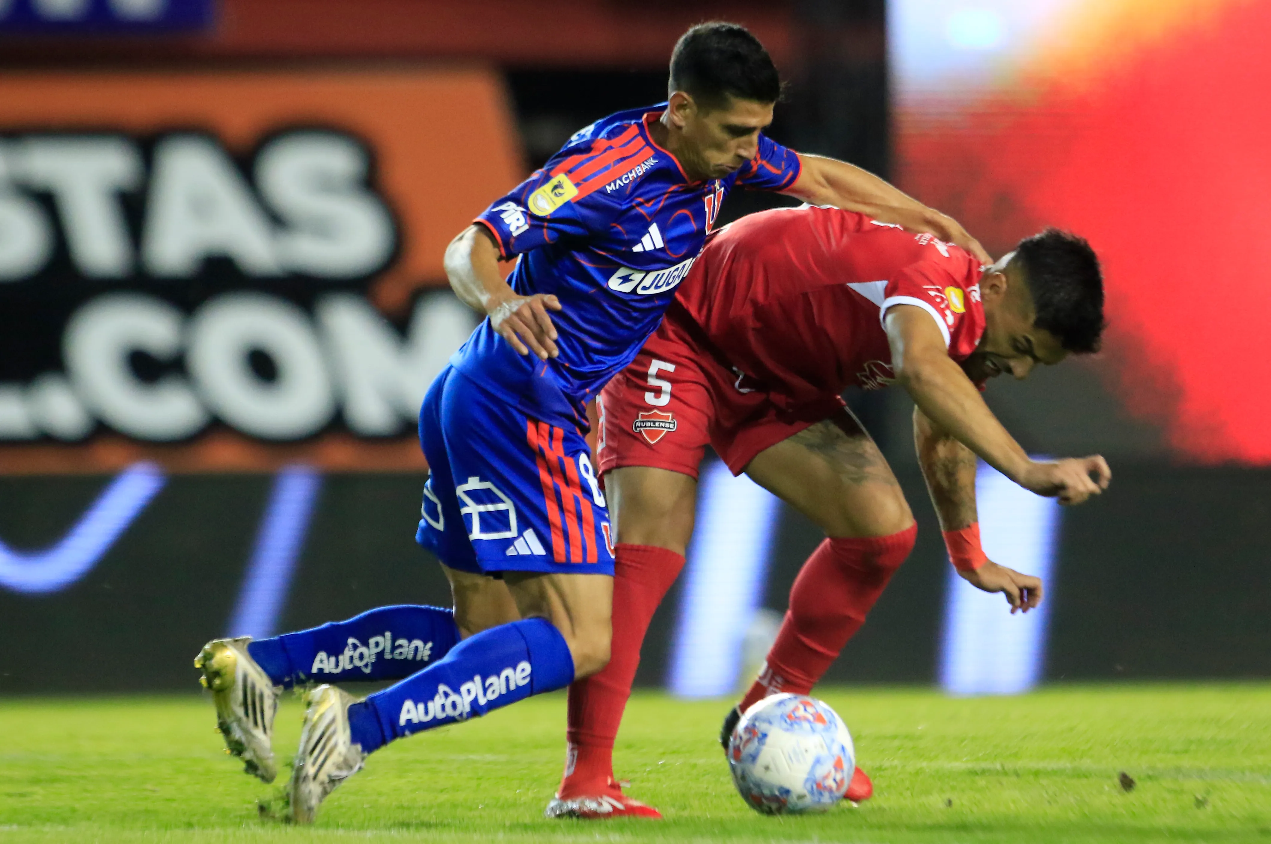 Universidad de Chile recibirá a Ñublense en el Estadio Nacional. (Imagen: Photosport)