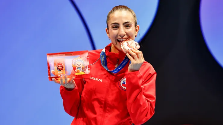 La karateca va por una medalla en los Odesur.