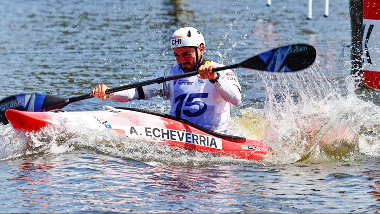 Andraz Echeverría gana oro en canotaje. (Foto: Mauricio Palma)