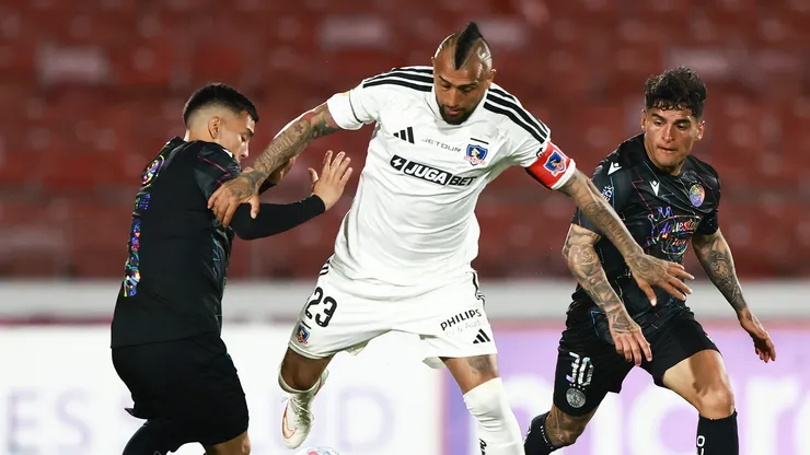Colo Colo y Audax Italiano se vuelven a enfrentar esta noche. (Foto: Felipe Zanca/Photosport)