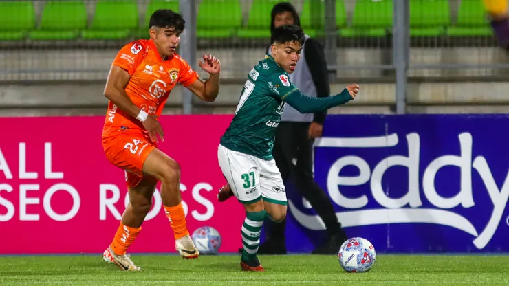 Santiago Wanderers se puede escapar de Cobreloa en la cima.