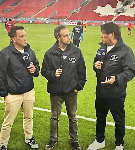 Claudio Palma junto a Rodrigo Sepúlveda e Iván Zamorano.