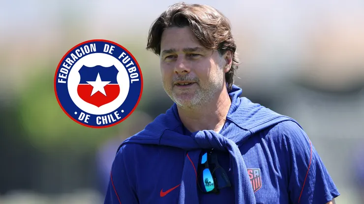 Mauricio Pochettino observa a una figura de la Selección Chilena.