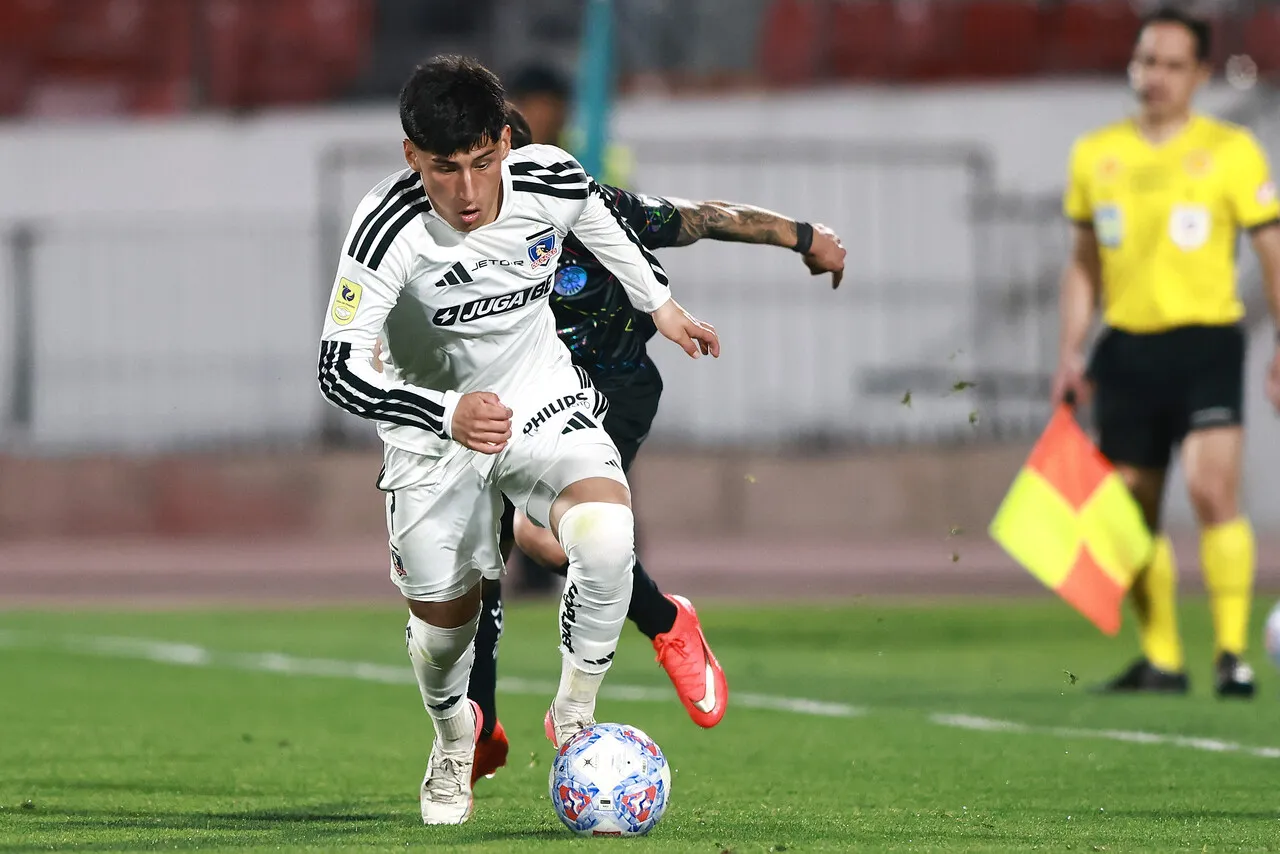Francisco Marchant, el más criticado de Colo Colo tras los primeros 45 minutos en Puerto Montt (Photosport).