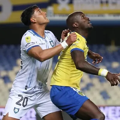 Huachipato hunde a la U. de Concepción: así queda la tabla en el fútbol chileno