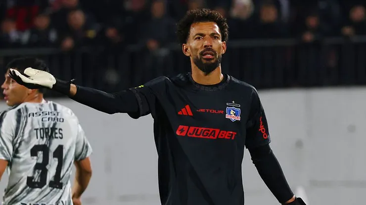 Vozinha sorprende a todo Colo Colo. (Foto: Marcelo Hernandez/Getty Images)