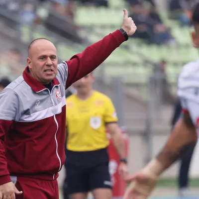 Cae un nuevo DT en el fútbol chileno tras siete partidos sin ganar: ¡Ya hay reemplazante!