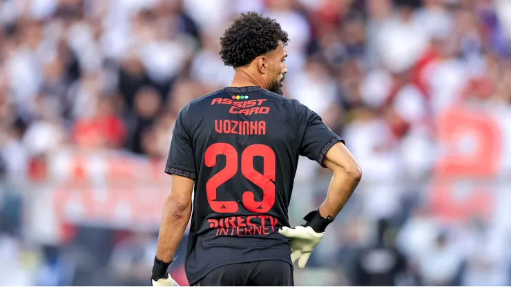 Vozimnha recibe un duro golpe. (Foto: Pepe Alvújar/Photosport)