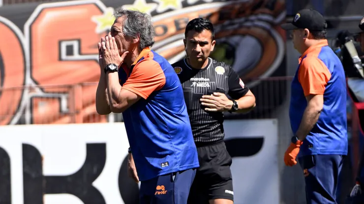 Mario Salas fue autocrítico tras la caída de Cobreloa en Copiapó.