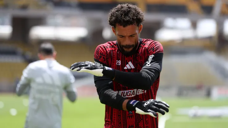 ¿Vozinha con los días contados en Colo Colo?