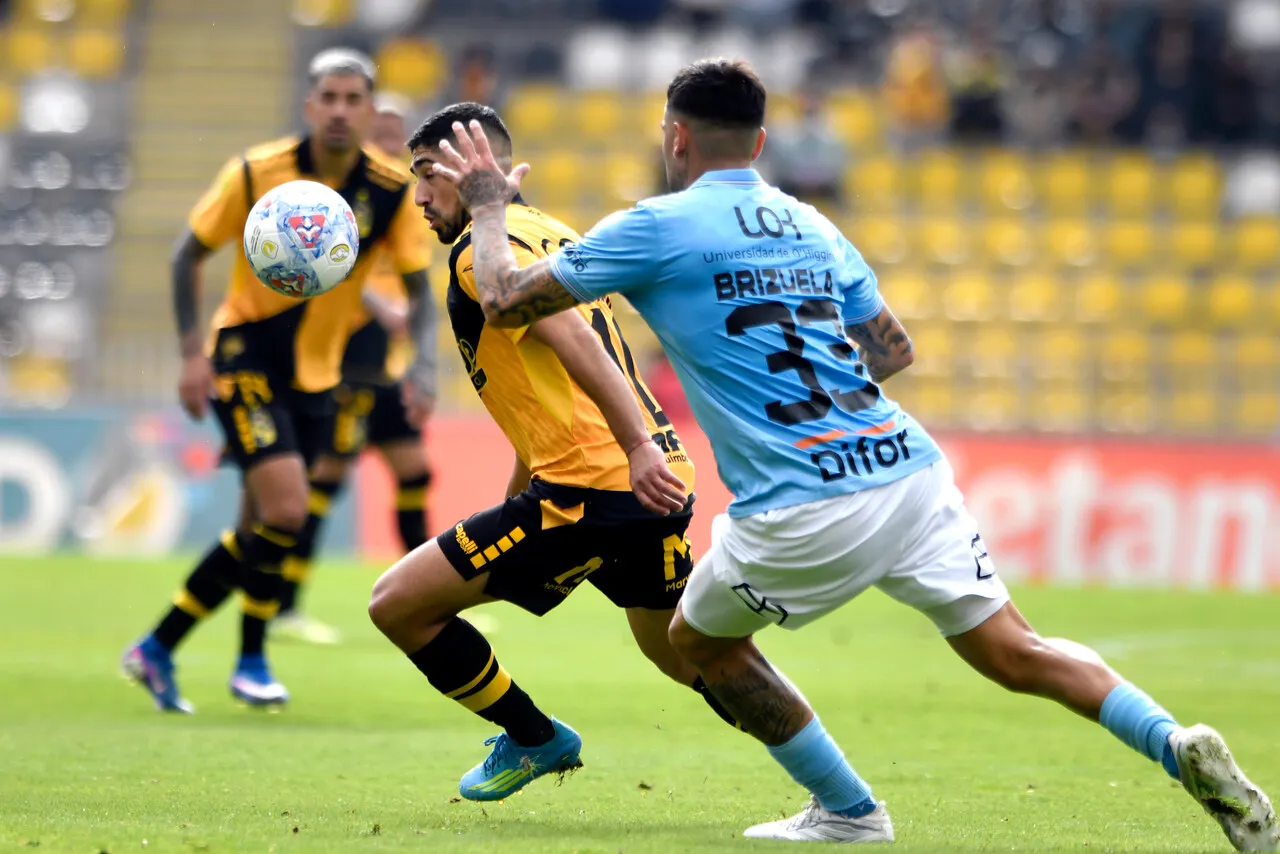Se vuelve a suspender la final de la Copa de la Liga | Foto: Photosport