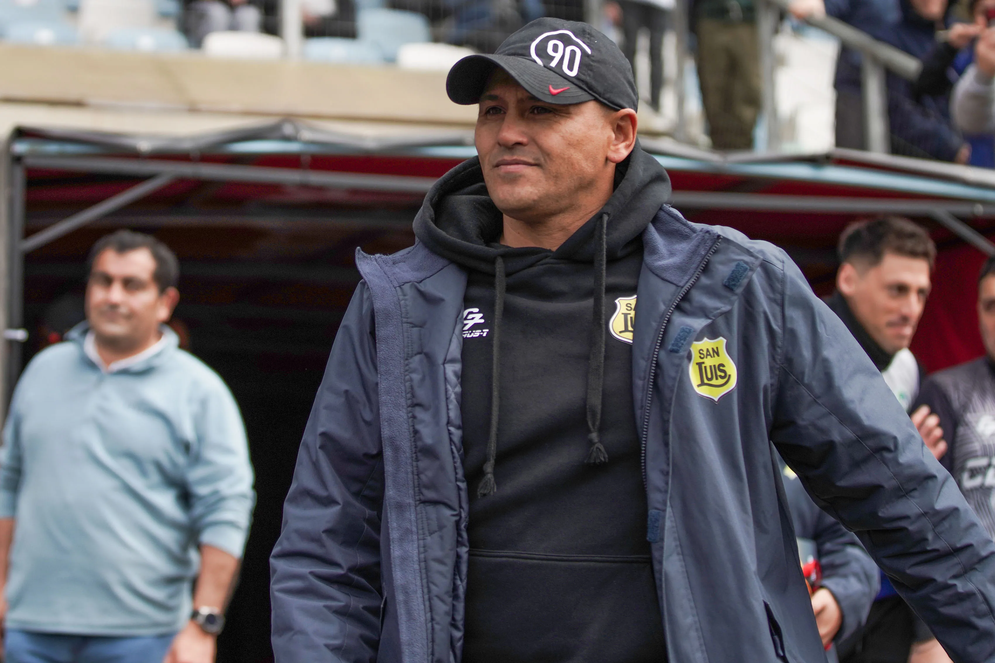 Claudio Borghi destaca el trabajo que está realizando Humberto ‘Chupete’ Suazo. (Foto: Diego Altamirano/Photosport)