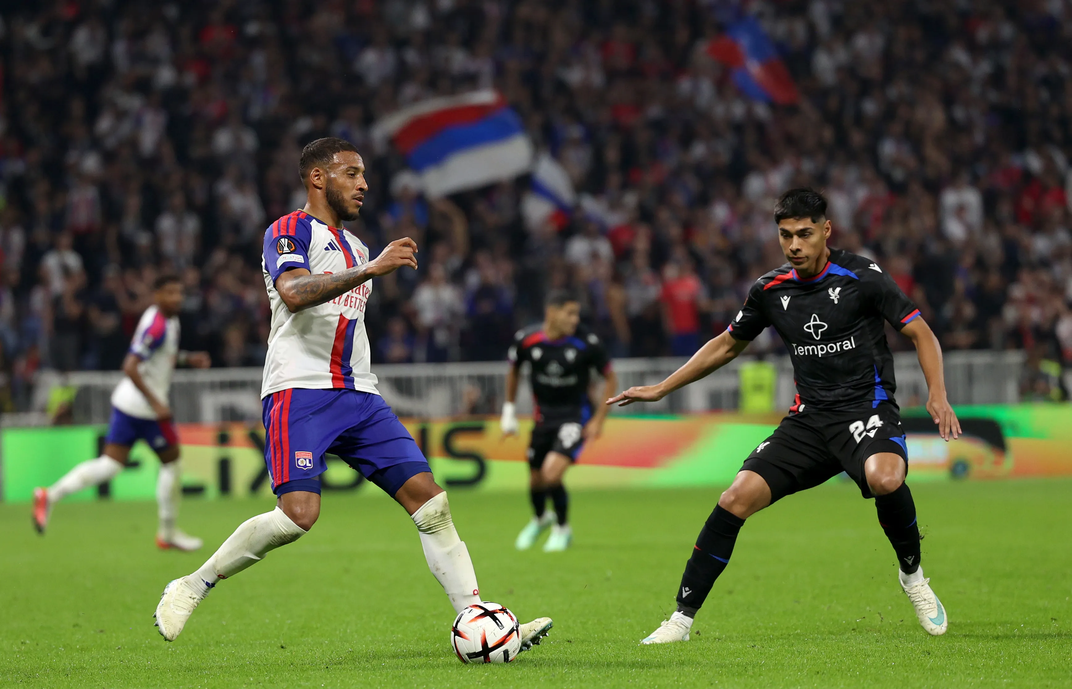Osorio sumó elogios en Inglaterra | Foto: Getty Images