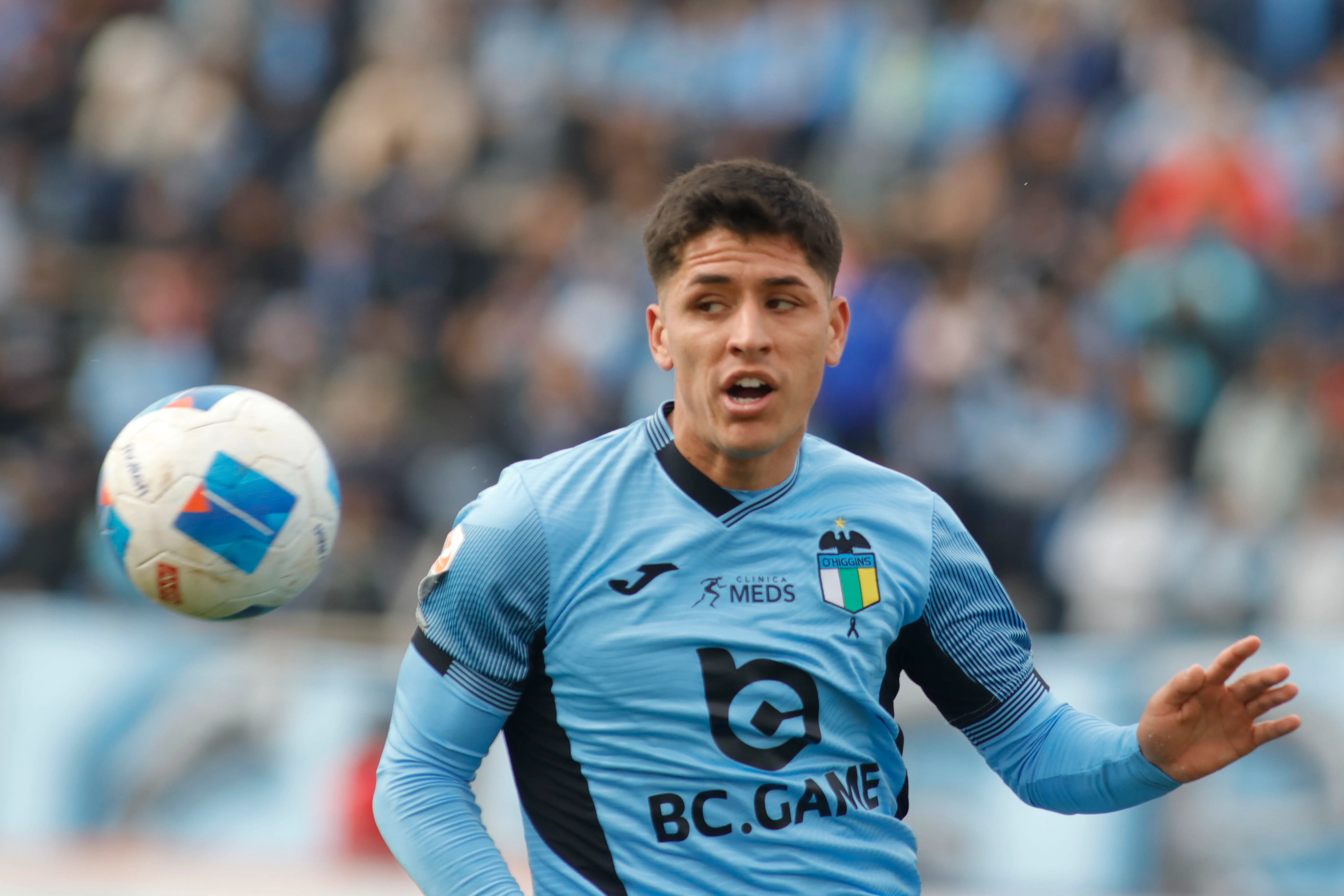 Felipe Ogaz está en la mira de Universidad Católica. (Imagen: Photosport)