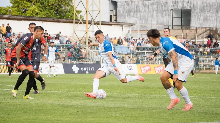 Deportes Santa Cruz igualó contra Deportes Antofagasta.