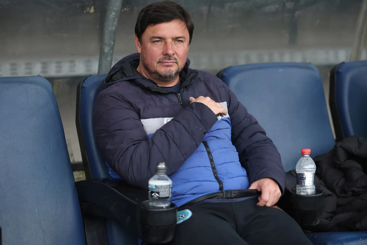 Emilio Mancilla, entrenador de Deportes Puerto Montt (Photosport).