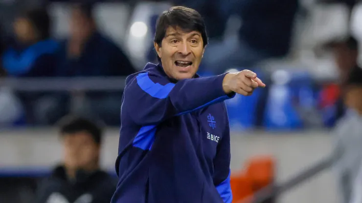 Daniel Garnero prepara el próximo partido de Universidad Católica.