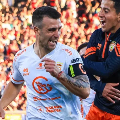 Cobreloa aprovecha el empate de San Luis y así queda la TABLA de la Primera B