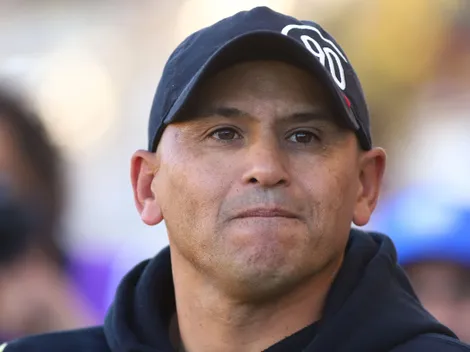 Chupete Suazo explota contra los ‘escritoriazos’ en la Primera B