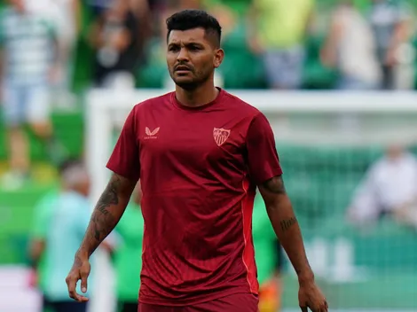 ¿Por qué Jesús "Tecatito" Corona no juega la final de la Europa League 2023 entre Sevilla y Roma?