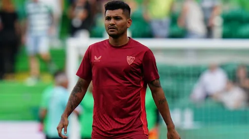 Jesús Corona no podrá decir presente en Sevilla.