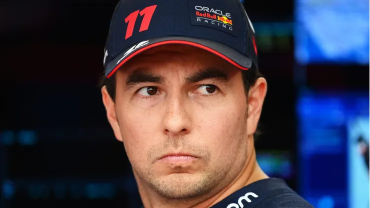 Checo Pérez destrozado por la prensa internacional de F1