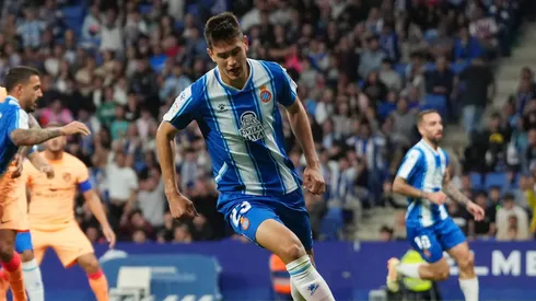 BARCELONA, SPAIN - MAY 24: Cesar Montes of RCD Espanyol celebrates after scoring the team's first goal during the LaLiga Santander match between RCD Espanyol and Atletico de Madrid at RCDE Stadium on May 24, 2023 in Barcelona, Spain. (Photo by Alex Caparros/Getty Images)