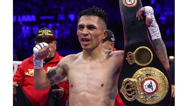 Mauricio Lara perdió el título antes del combate.