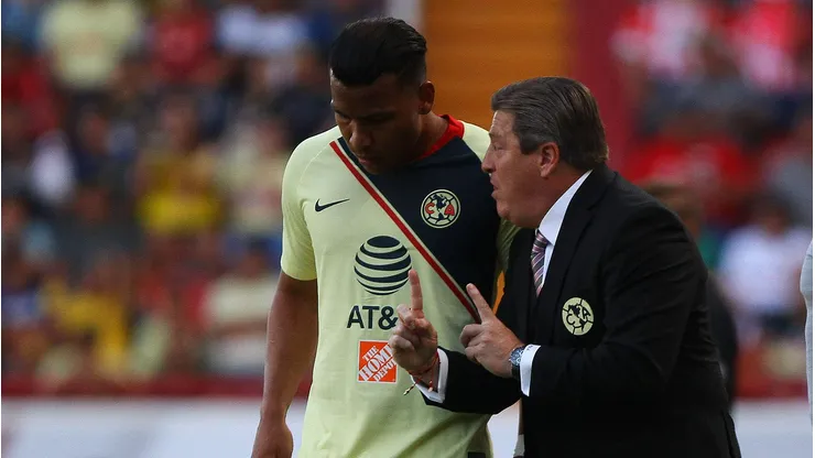 Miguel Herrera confesó cómo era su relación con Roger Martínez