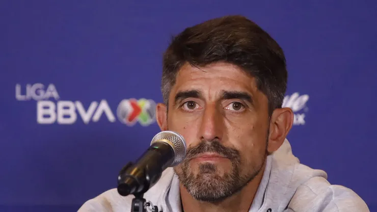 ¿Sigue el serbio?