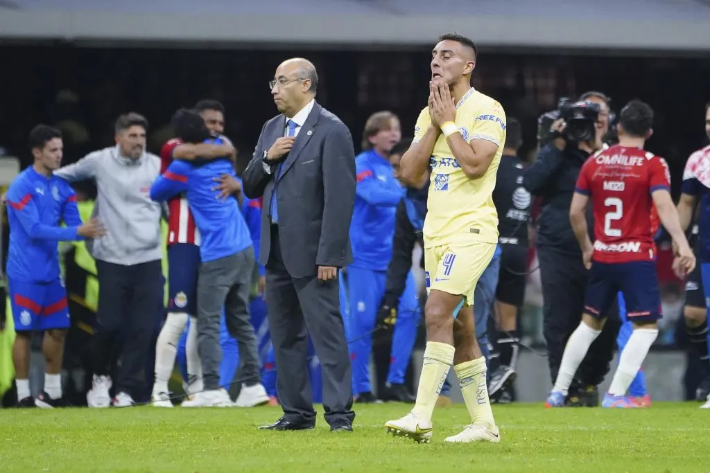 Sebastián Cáceres vuelve a ser blanco de críticas (Imago7)