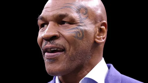 Mike Tyson tunde a Floyd Mayweather