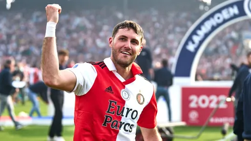 México, arriba en el futbol neerlandés.