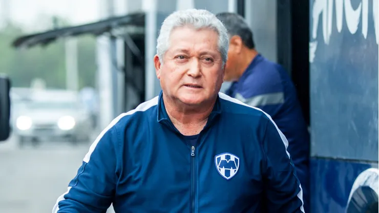 Víctor Vucetich y una advertencia para sus jugadores
