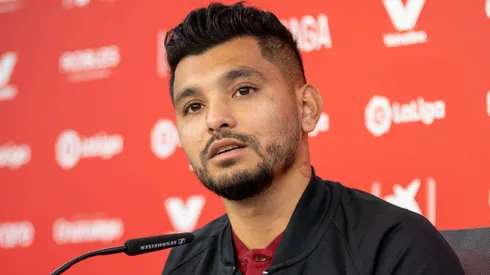 Tecatito el sueño de todos en Monterrey.