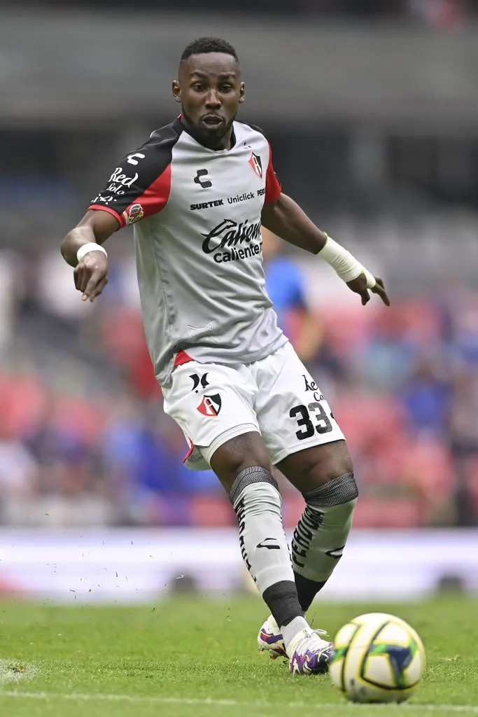 Julián Quiñones, a la venta en Atlas (Imago 7)