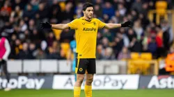 El mexicano podría irse de los Wolves.