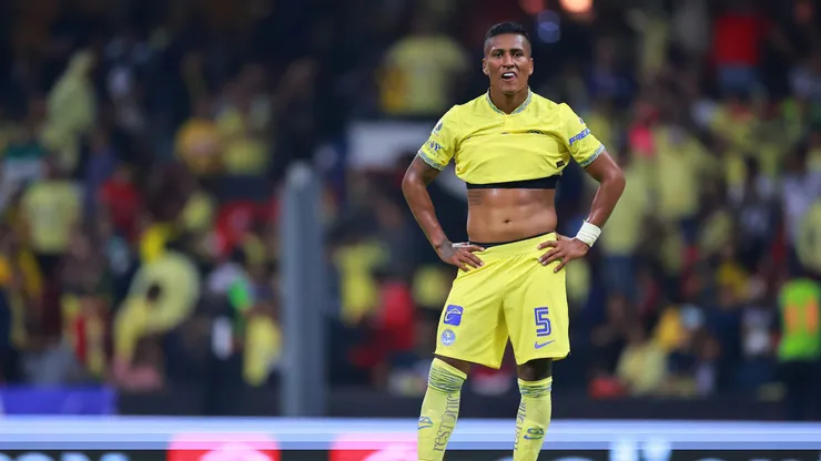 MEXICO CITY, MEXICO - OCTOBER 22: Pedro Aquino of America reacts during the semifinal second leg match between America and Touca as part of the Torneo Apertura 2022 Liga MX at Azteca on October 22, 2022 in Mexico City, Mexico. (Photo by Hector Vivas/Getty Images)