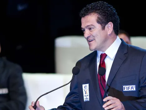 Carlos Hermosillo EXPLOTÓ contra la dirigencia de Cruz Azul por la cesión de Tuca Ferretti