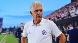 Ricardo Ferretti tiene en la mira a un delantero extranjero.