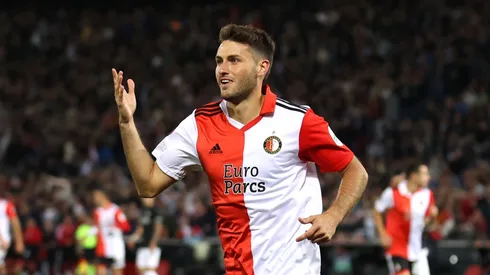 Santi Giménez, cara a cara con el Atlético de Madrid.