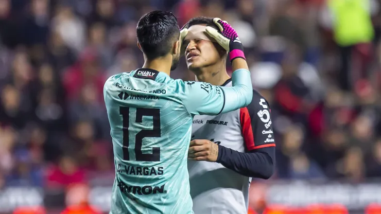 Vargas y Santamaría, emblemas del bicampeón, afuera de Atlas.