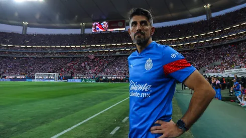 Veljko Paunovic espera por regresos para definir el equipo.