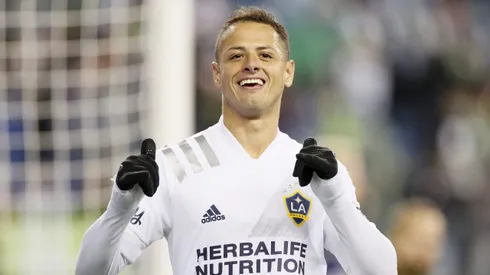 Chicharito se acerca al Rebaño.