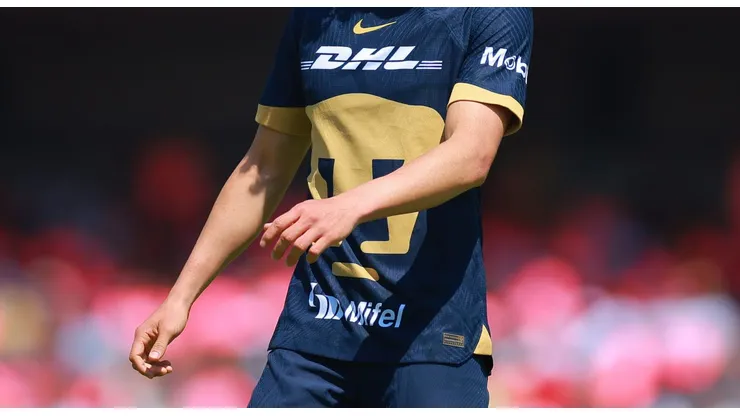 Pumas recibe a Chivas este sábado en un partidazo.