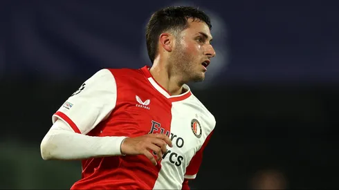 Giménez, clave en el Feyenoord en Champions.