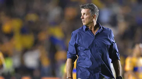 Robert Siboldi y una racha que ilusiona a los 'Auriazules'.